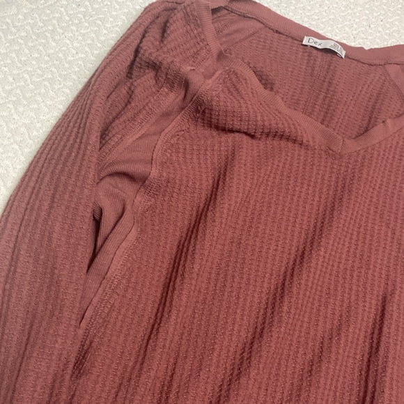 Dex sweater/shirt - Picture 3 of 3